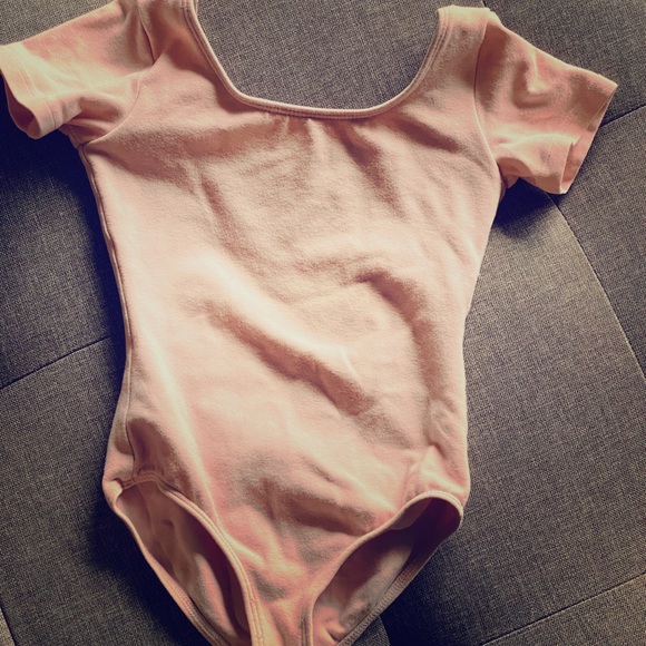 Bloch Other - 6/$25 Light pink Bloch leotard